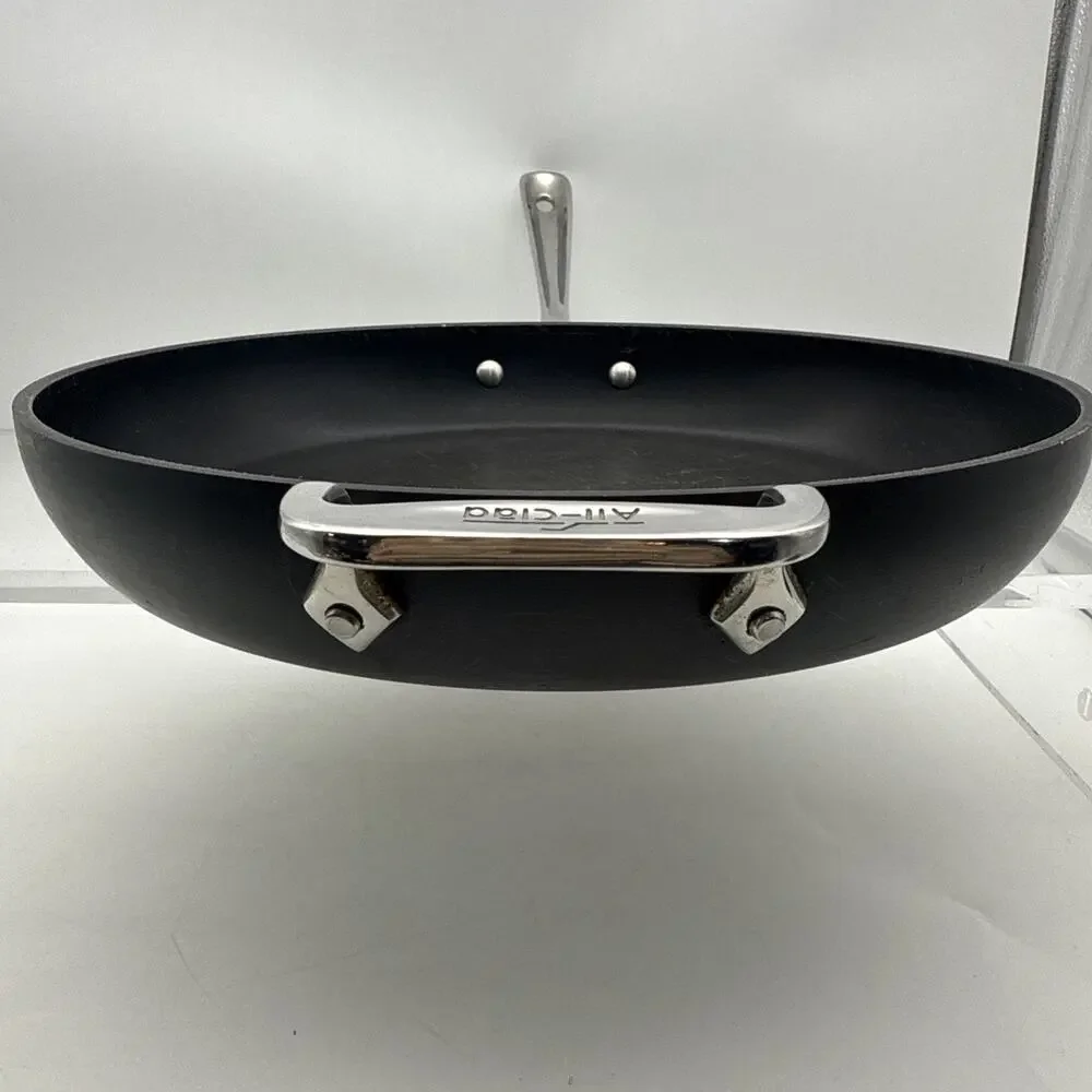 All-Clad HA1 Hard Anodized Nonstick 4QT saute searing browning Pan (No Lid)